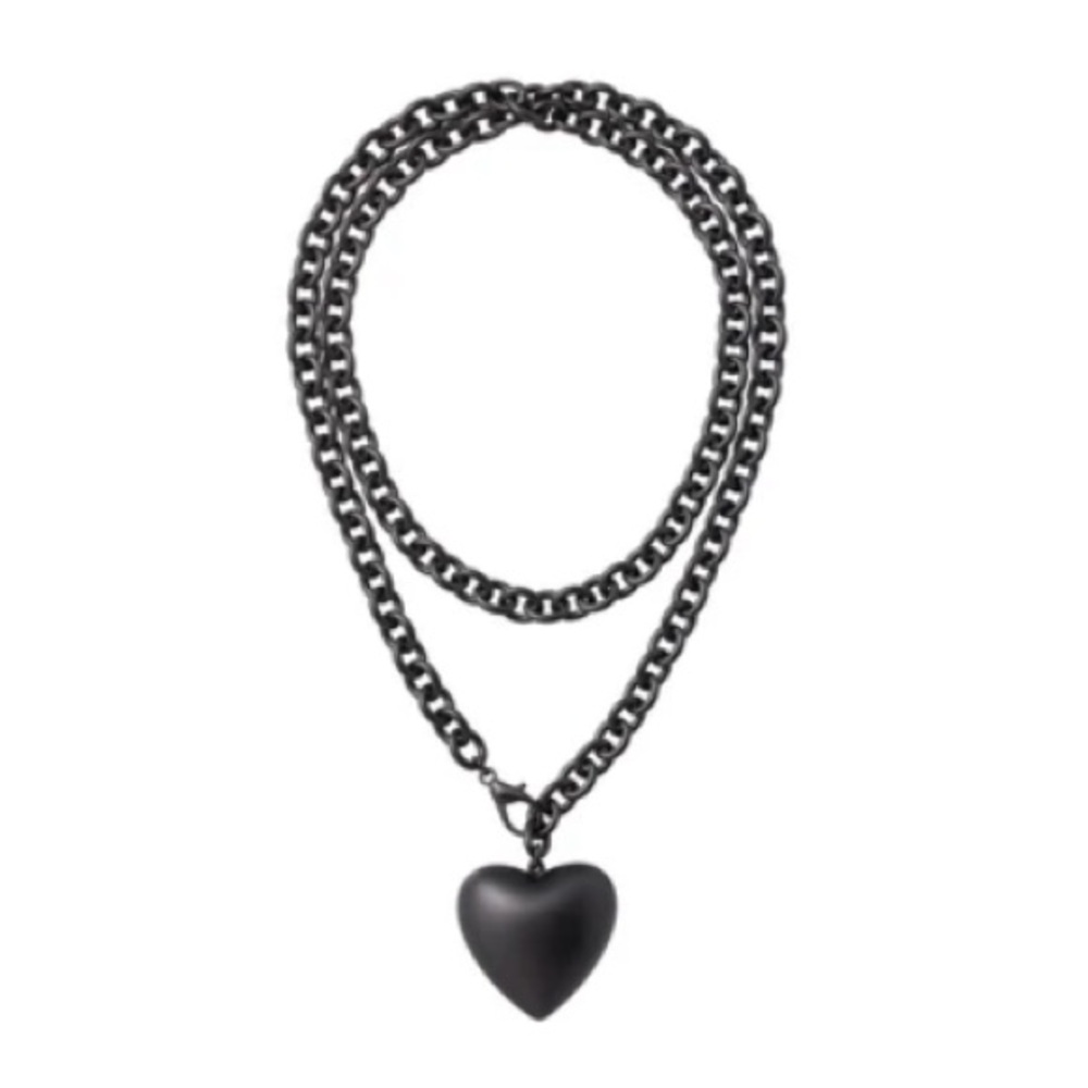Roxanne Assoulin Black Heart Necklace